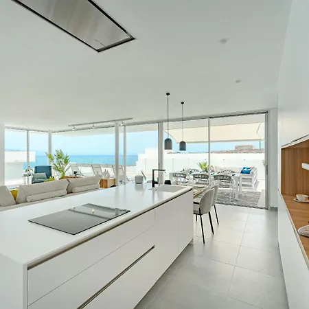 Estandar 7 - Casangular By Upper فيلة