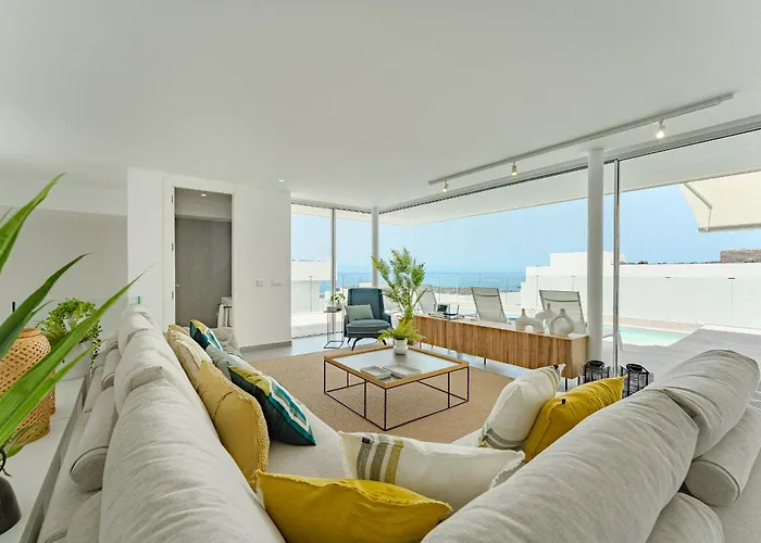 Estandar 7 - Casangular By Upper Vila *